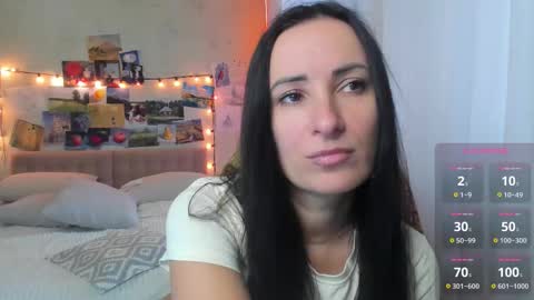 Snapshot of ava_athena chatting on 11, 9, 2025 Ava online show from 11, 9, 2025