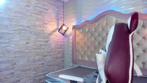              online show from 9, 1, 2025