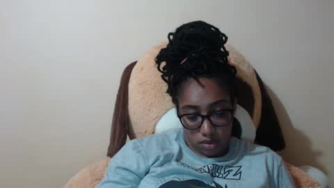 Snapshot of ava_f0xy chatting on 27, 2, 2025 Ava Jordana online show from 27, 2, 2025