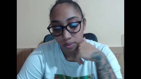 Snapshot of ava_f0xy chatting on 14, 10, 2025 Ava Jordana online show from 14, 10, 2025