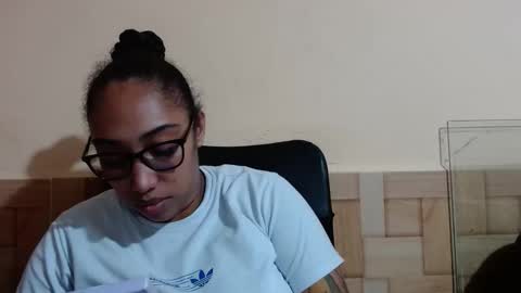 Snapshot of ava_f0xy chatting on 1, 11, 2025 Ava Jordana online show from 1, 11, 2025