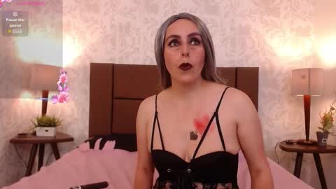 Ava  online show from 31, 10, 2025