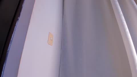 Avaline Help me reach 100 likes TRANSMISSION EVERY DAY FROM 39 PM online show from 16, 1, 2025