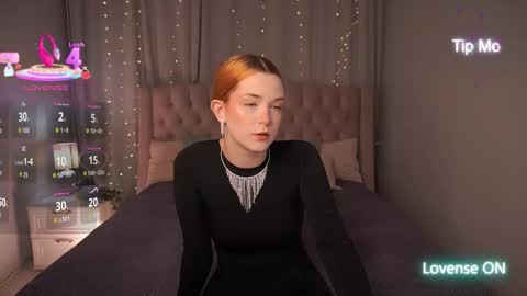 Snapshot of avaryder chatting on 17, 11, 2025 Ava online show from 17, 11, 2025