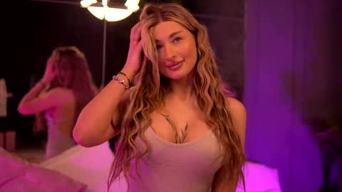 Carina online show from 4, 3, 2025