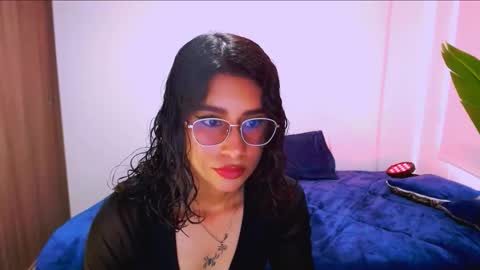 Snapshot of aveline_nuit chatting on 6, 1, 2026 Hi im aqua is nice with me online show from 6, 1, 2026