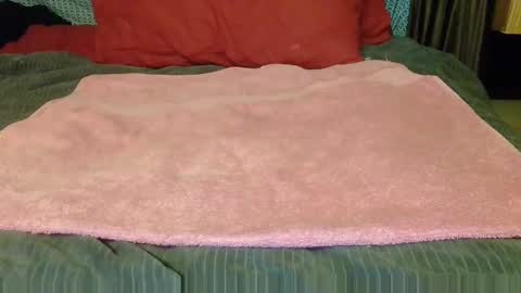 Snapshot of average_girl222 chatting on 19, 2, 2025 raven blue online show from 19, 2, 2025