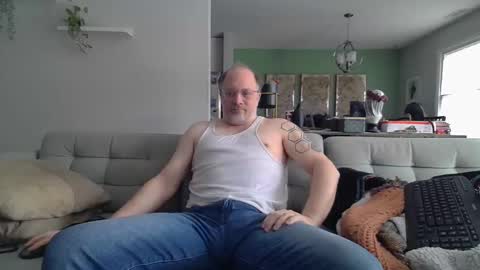 Snapshot of averagegreg chatting on 3, 2, 2026 Greg online show from 3, 2, 2026