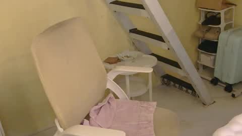 Rhian online show from 15, 2, 2026