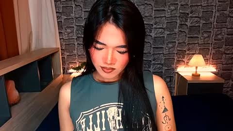 Avery online show from 25, 12, 2024