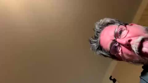 Snapshot of avgtl chatting on 1, 11, 2025 Avgtl online show from 1, 11, 2025