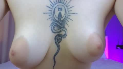 avgustina_love online show from 11, 1, 2026