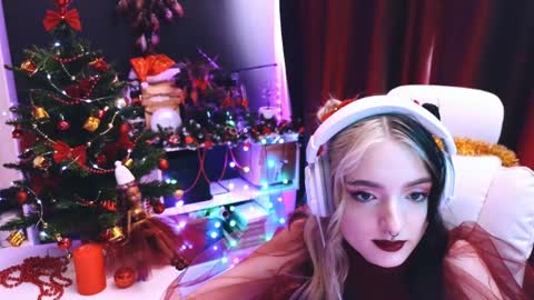 Avriel online show from 26, 12, 2024