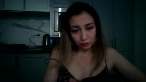 avinelra online show from 16, 6, 2026