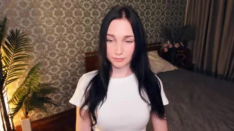 Snapshot of avisgalas chatting on 10, 11, 2025 Viole t online show from 10, 11, 2025