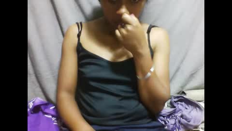 Snapshot of avontsoaldy chatting on 20, 10, 2025 avontsoaldy online show from 20, 10, 2025