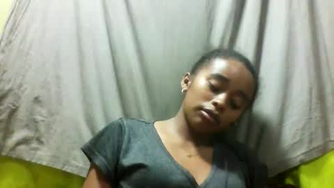 Snapshot of avontsoaldy chatting on 17, 5, 2026 avontsoaldy online show from 17, 5, 2026