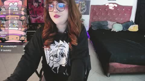 Snapshot of avril2809 chatting on 12, 1, 2025 Abril online show from 12, 1, 2025