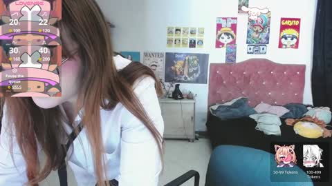 Snapshot of avril2809 chatting on 8, 2, 2025 Abril online show from 8, 2, 2025