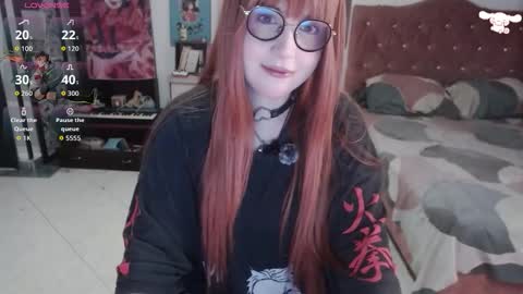 Snapshot of avril2809 chatting on 21, 11, 2025 Abril online show from 21, 11, 2025