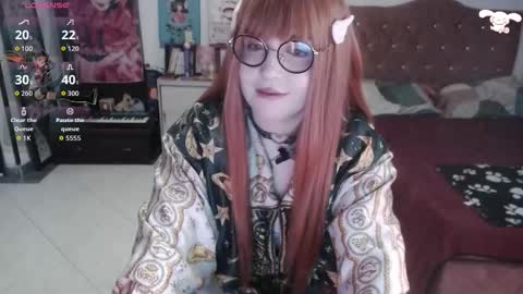 Snapshot of avril2809 chatting on 1, 12, 2025 Abril online show from 1, 12, 2025