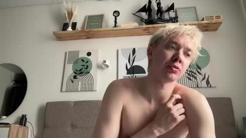 Avrora Jessie online show from 11, 4, 2026