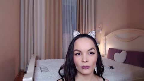 Avrora Inst online show from 23, 11, 2025