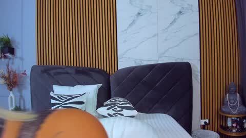 Ella online show from 11, 12, 2024