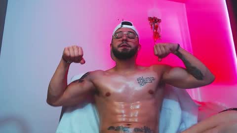 Snapshot of axel_7070 chatting on 30, 10, 2025 Independiente Model online show from 30, 10, 2025