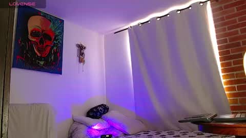 Independiente Model online show from 21, 5, 2026