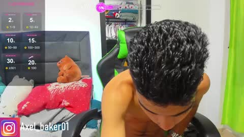 Snapshot of axel_baker01 chatting on 16, 12, 2024 Axel online show from 16, 12, 2024