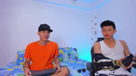 Snapshot of axel_cody_ chatting on 22, 11, 2025 AXEL online show from 22, 11, 2025