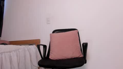 axel davis  online show from 3, 11, 2025