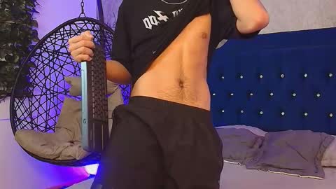 Snapshot of axel_draven chatting on 29, 10, 2025 axel_draven online show from 29, 10, 2025