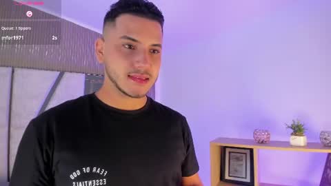 Snapshot of axel_grey_ chatting on 20, 7, 2026 axel_grey_ online show from 20, 7, 2026