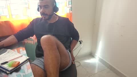 Snapshot of axel_mason chatting on 19, 11, 2025 Axel online show from 19, 11, 2025