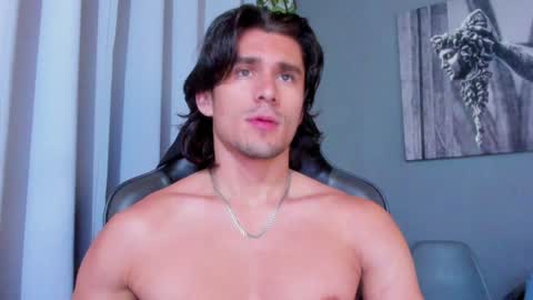 Snapshot of axel_owen chatting on 13, 12, 2024 Axel online show from 13, 12, 2024