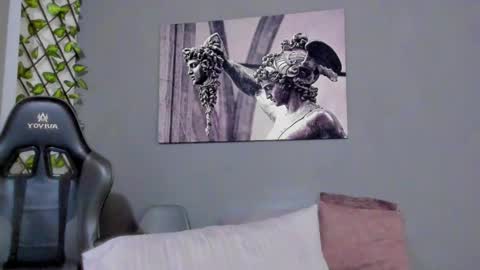 Snapshot of axel_owen chatting on 2, 3, 2025 Axel online show from 2, 3, 2025