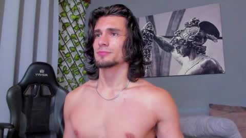 Snapshot of axel_owen chatting on 2, 3, 2025 Axel online show from 2, 3, 2025