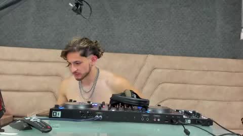 Snapshot of axel_porn_ chatting on 27, 5, 2026 Axel online show from 27, 5, 2026