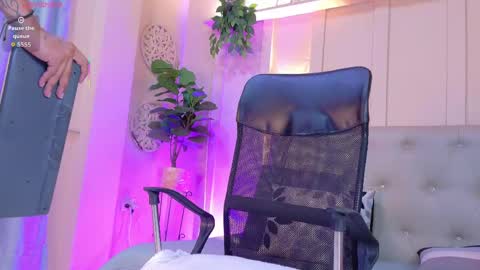Snapshot of axel_saenzz chatting on 30, 5, 2026 Axel online show from 30, 5, 2026