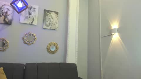 AXEL SILVA online show from 5, 3, 2025