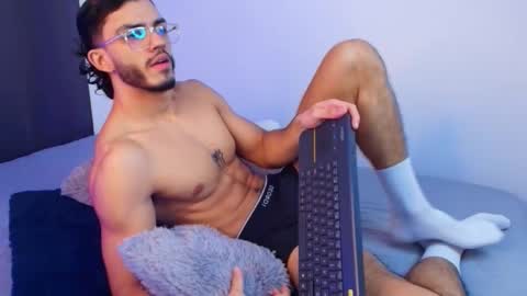 axel stein NEW ACCOUNT online show from 2, 12, 2025