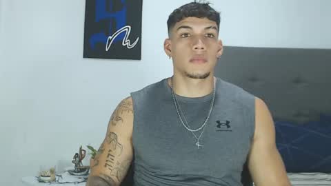 INDEPENDENT MODEL  online show from 20, 1, 2025