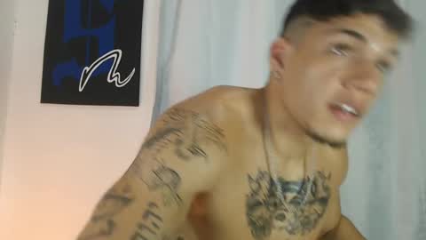 INDEPENDENT MODEL  online show from 3, 2, 2025