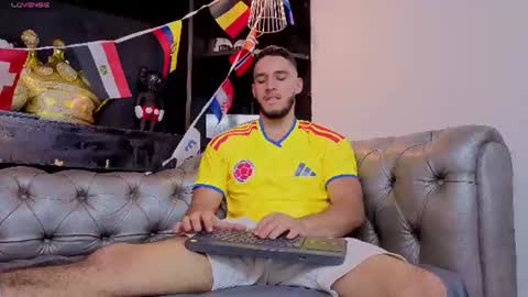 Axel  online show from 23, 6, 2026