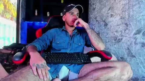 Axell Cross2 online show from 1, 4, 2026