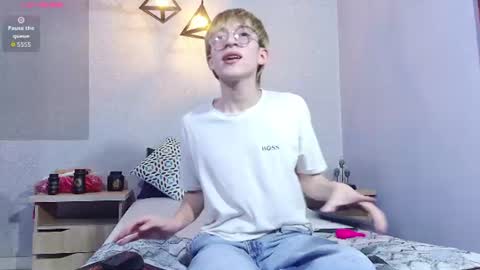 Snapshot of axell_stone chatting on 24, 6, 2026 axell_stone online show from 24, 6, 2026