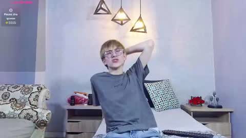 Snapshot of axell_stone chatting on 26, 6, 2026 axell_stone online show from 26, 6, 2026