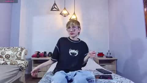 Snapshot of axell_stone chatting on 11, 7, 2026 axell_stone online show from 11, 7, 2026